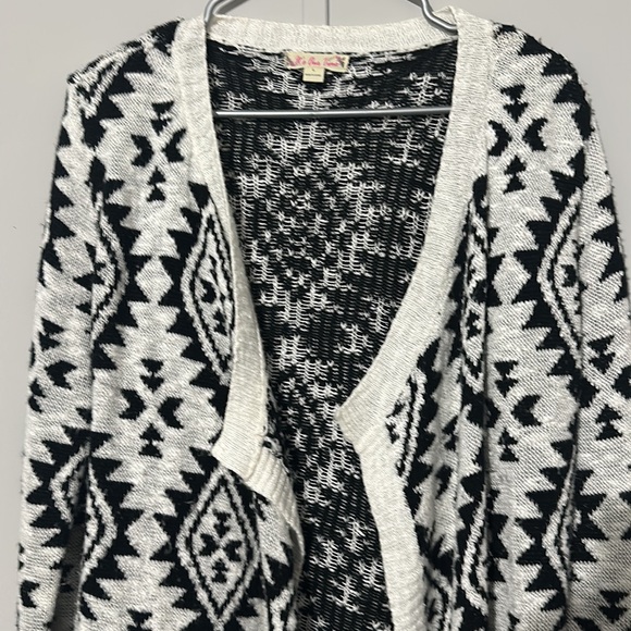 Aztec Cardigan - Picture 3 of 3